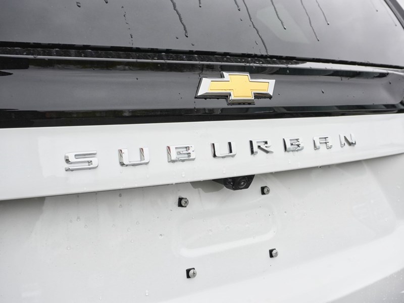 2026 Chevrolet Suburban 4WD 4dr LS