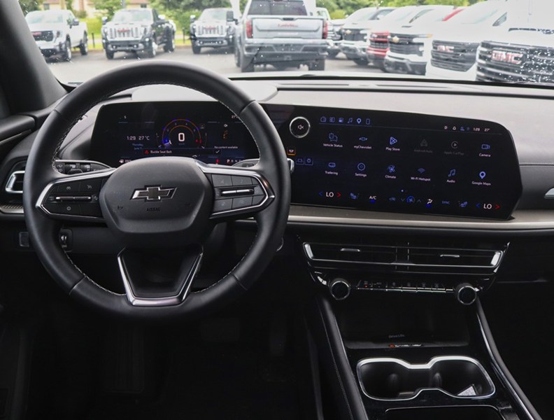 2026 Chevrolet Traverse AWD 4dr LT