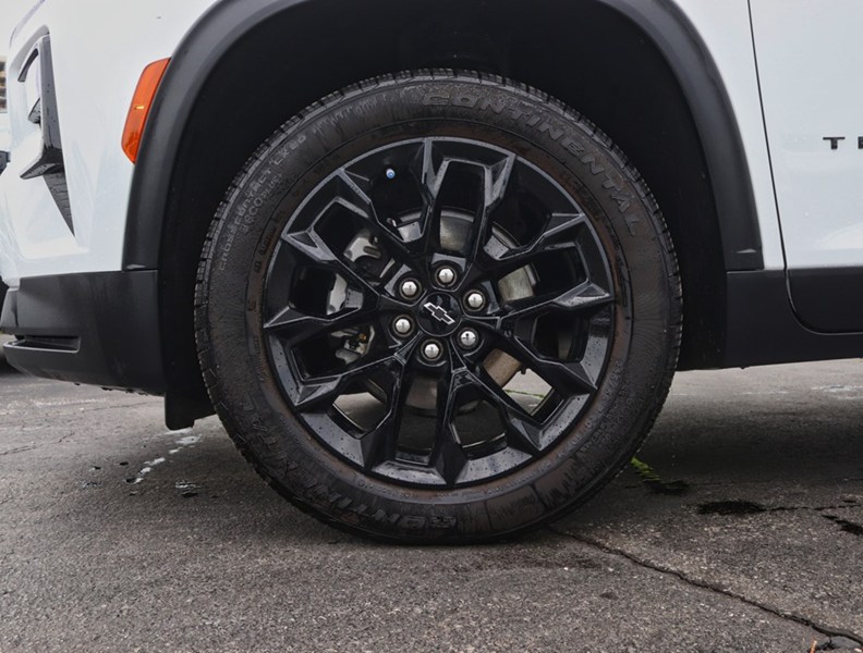 2026 Chevrolet Traverse AWD 4dr LT