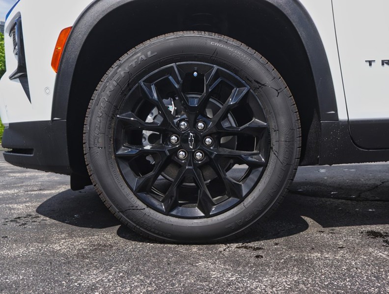 2026 Chevrolet Traverse AWD 4dr LT