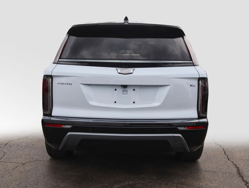 2027 Cadillac VISTIQ AWD 4dr Sport
