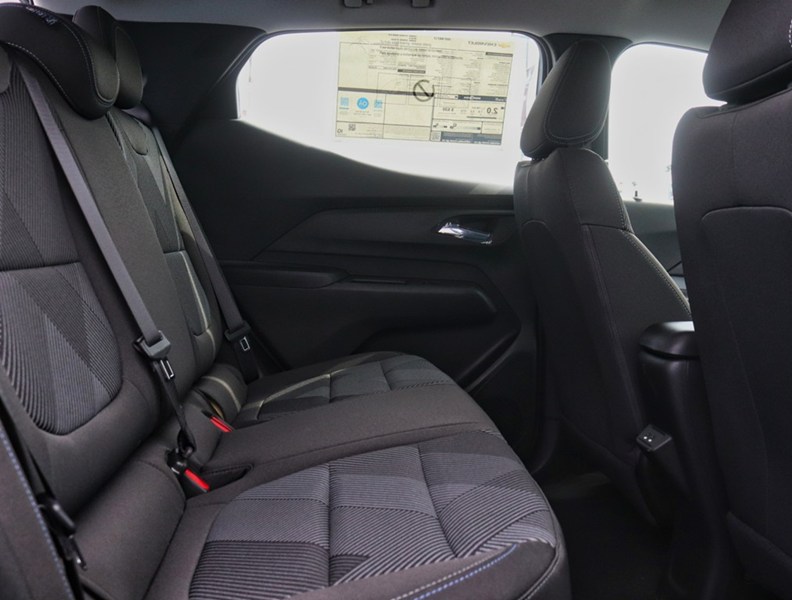 2027 Chevrolet Bolt FWD 4dr LT