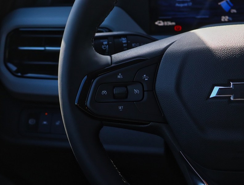 2027 Chevrolet Bolt FWD 4dr LT