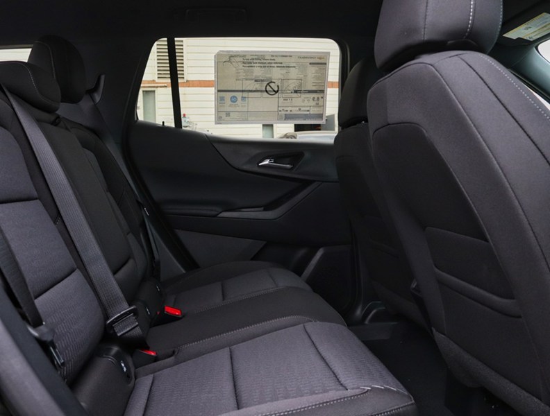2027 Chevrolet Equinox AWD 4dr LT w/2LT