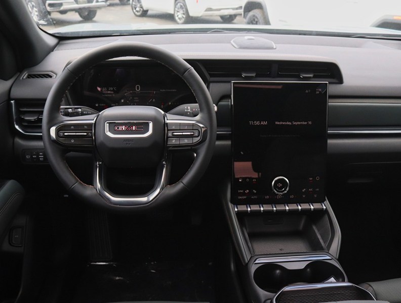 2027 GMC Terrain AWD 4dr AT4