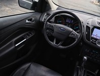 2017 Ford Escape Titanium | 2.0L | ROOF | NAV | BLIS | 19s
