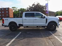2026 Ford F-250 XLT | 4X4 | 6.8L | PREM PKG | BLK PKG | CONSOLE