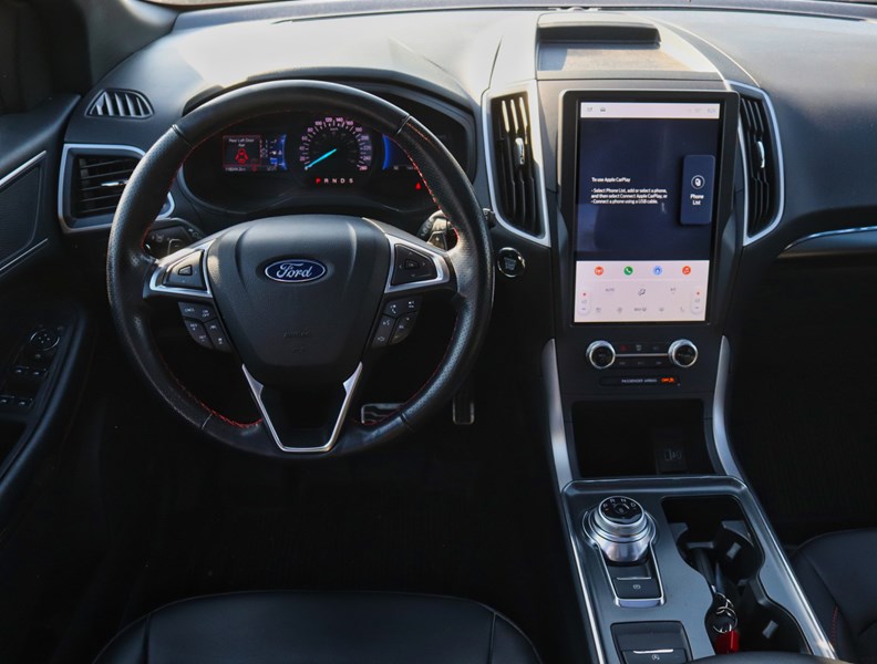 2022 Ford Edge ST Line | AWD | NAV | ROOF | TOW | HTD STR WHL