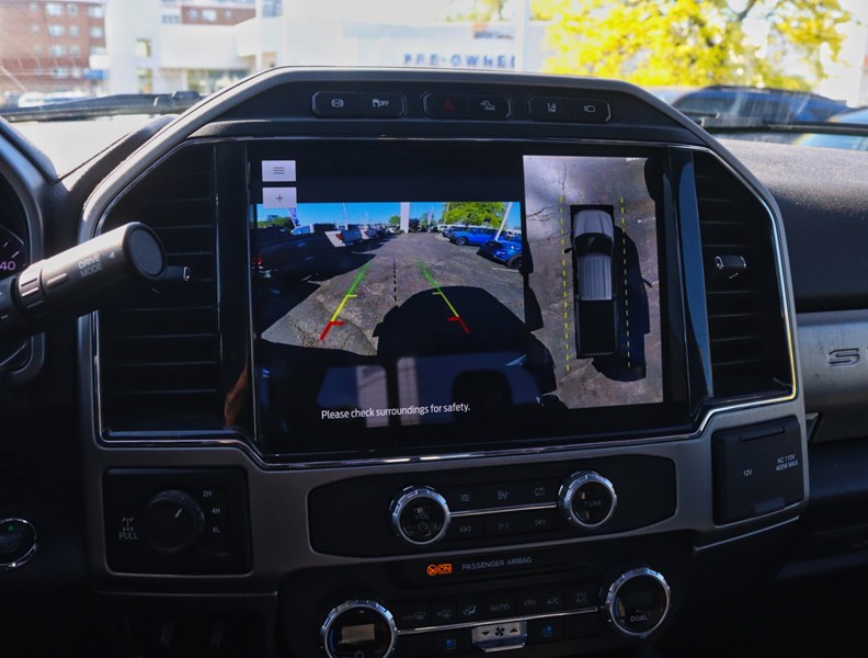 2022 Ford F-250 Platinum | 4X4 | 6.7L | TREMOR | ROOF | ADPT STEER