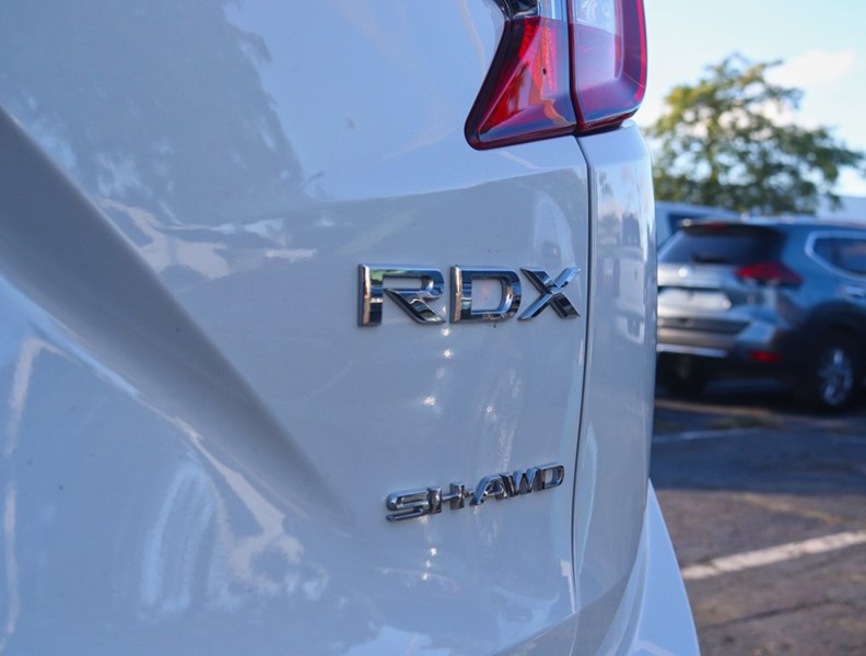 2024 Acura RDX Platinum Elite A-Spec AWD | ONE OWNER | ACC FREE