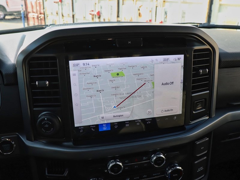 2025 Ford F-150 XLT | 4X4 | 2.7L | 302A | BLK PKG PLS | 360 | 20s