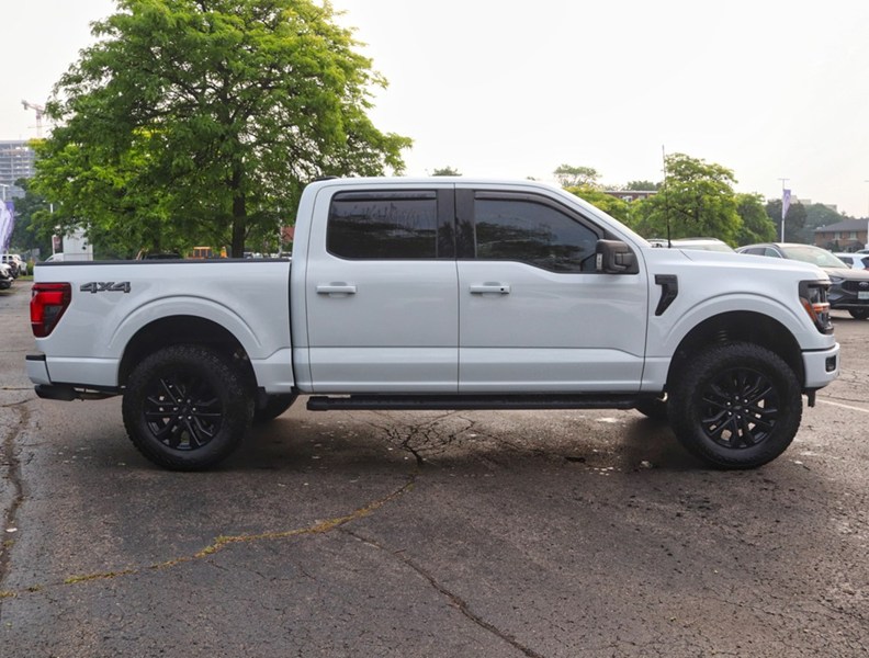 2025 Ford F-150 XLT | 4X4 | 5.0L | 302A | LIFT KIT | BORLA | 20s