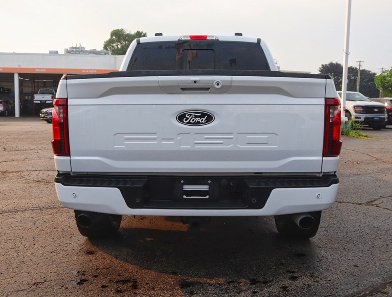 2025 Ford F-150 XLT | 4X4 | 5.0L | 302A | LIFT KIT | BORLA | 20s
