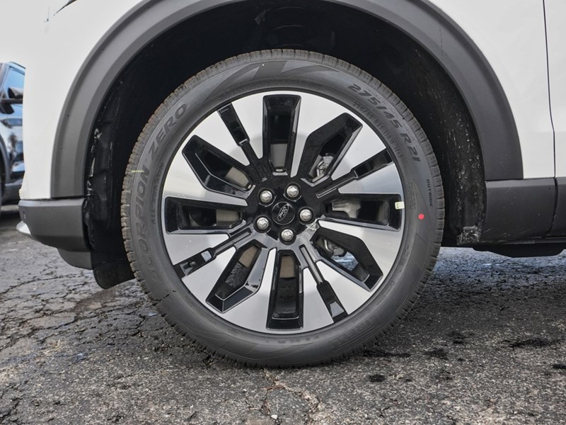 2026 Ford Explorer Platinum | 4WD | LUX LEATHER | 21s