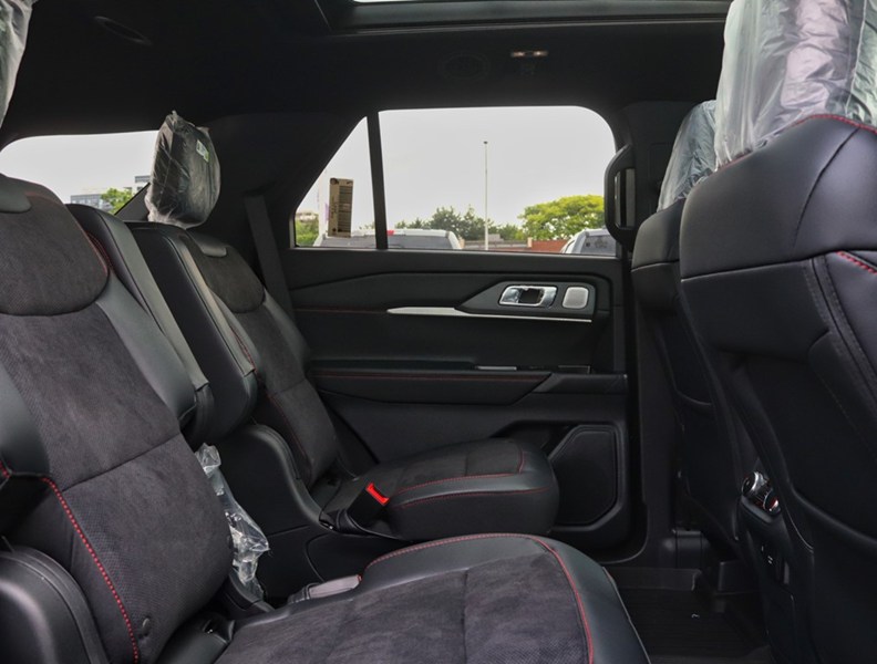 2026 Ford Explorer ST | 4WD | ROOF | 360 | ADPTV CRUISE | B&O | 21s