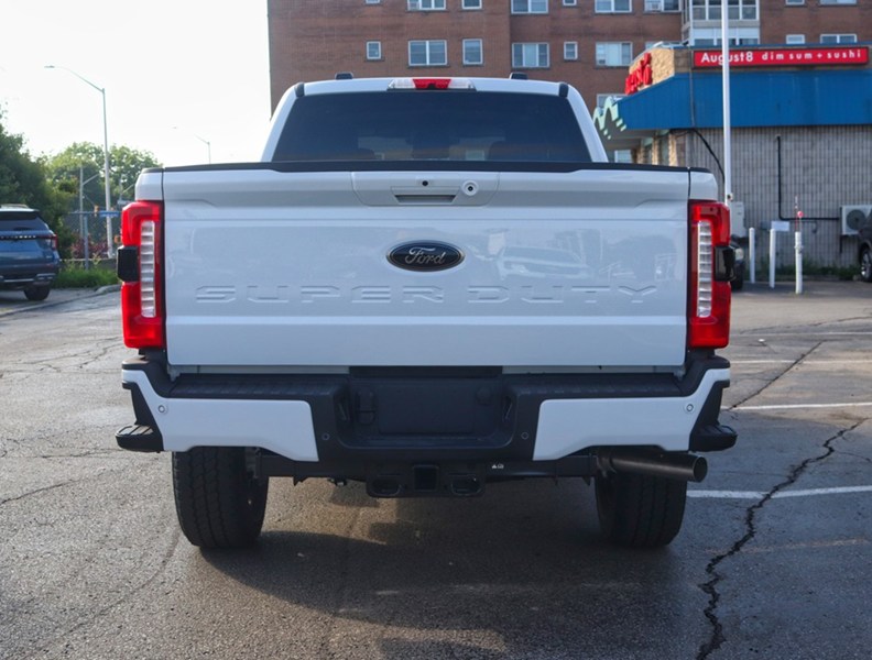 2026 Ford F-250 XLT | 4X4 | 6.8L | PREM PKG | BLK PKG | CONSOLE