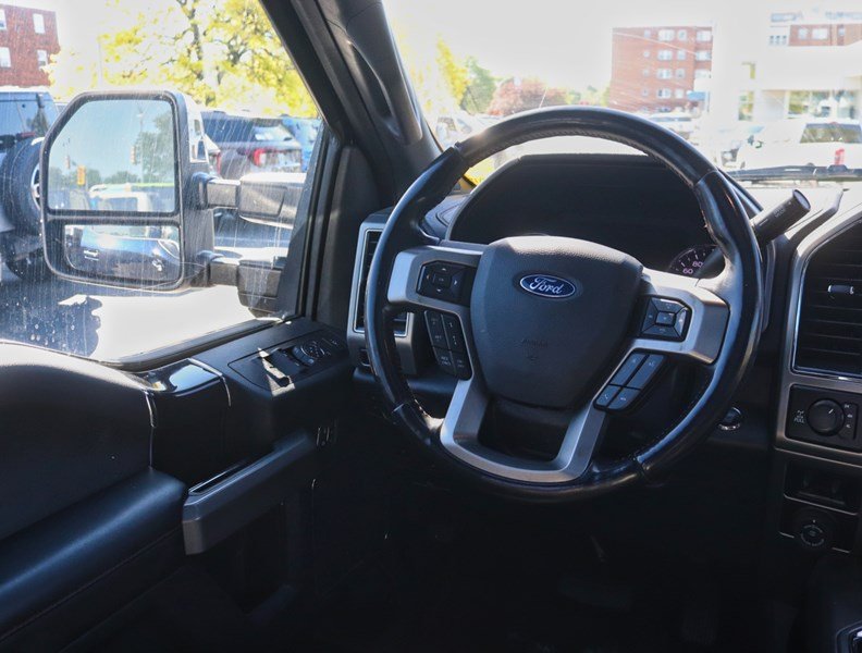 2022 Ford F-250 Platinum | 4X4 | 6.7L | TREMOR | ROOF | ADPT STEER