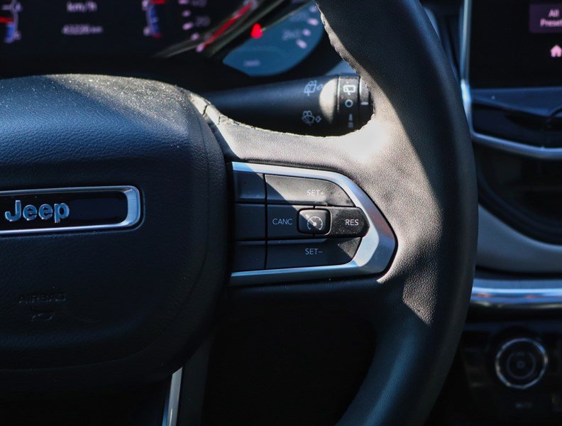 2023 Jeep Compass Limited | 4x4 | 2.0L | ROOF | PREM SOUND | HTD STR