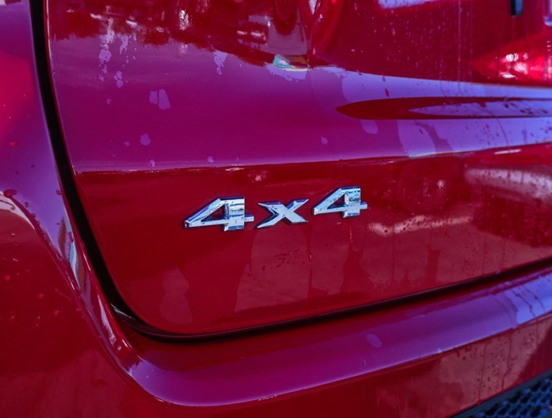 2023 Jeep Compass Limited | 4x4 | 2.0L | ROOF | PREM SOUND | HTD STR