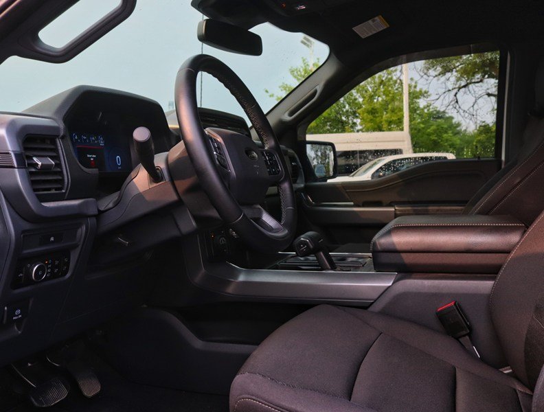 2025 Ford F-150 XLT | 4X4 | 5.0L | 302A | LIFT KIT | BORLA | 20s