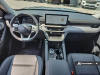 2026 Ford Explorer Active w/200A Pkg 4WD