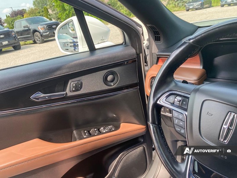 2021 Lincoln Nautilus Reserve AWD