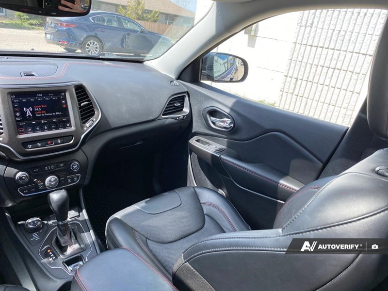 2022 Jeep Cherokee Trailhawk Elite 4x4
