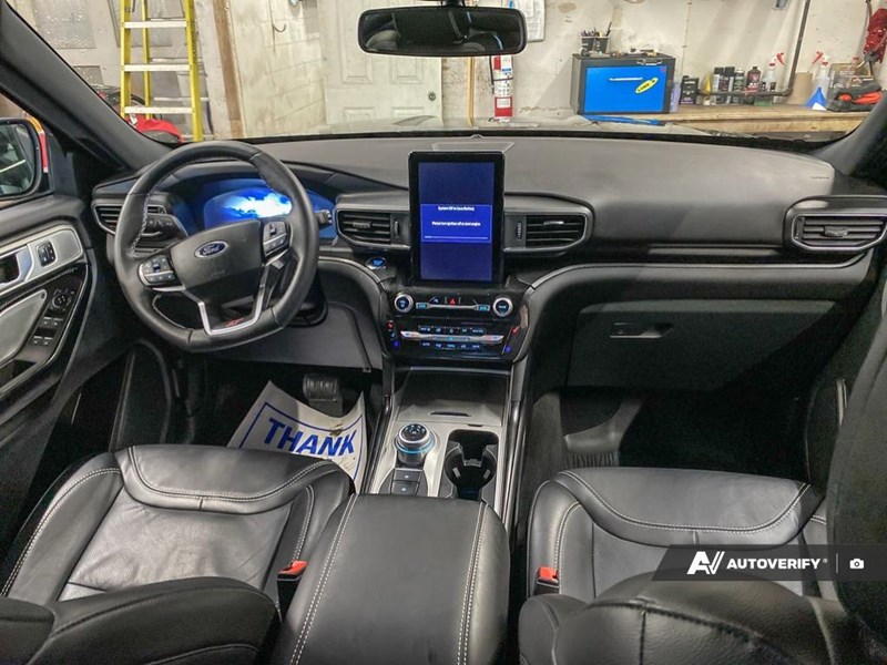 2023 Ford Explorer ST 4WD