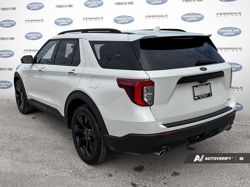 2023 Ford Explorer ST-Line 4WD