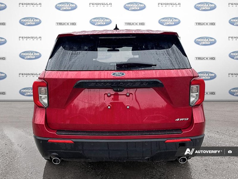 2022 Ford Explorer ST-Line 4WD