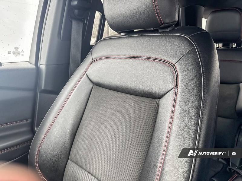 2024 Ford Explorer ST-Line 4WD