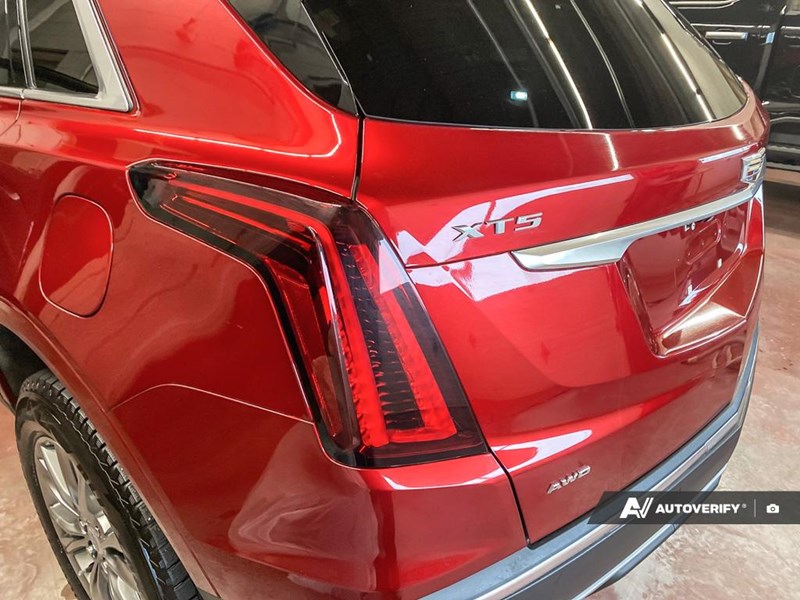 2021 Cadillac XT5 AWD 4dr Premium Luxury