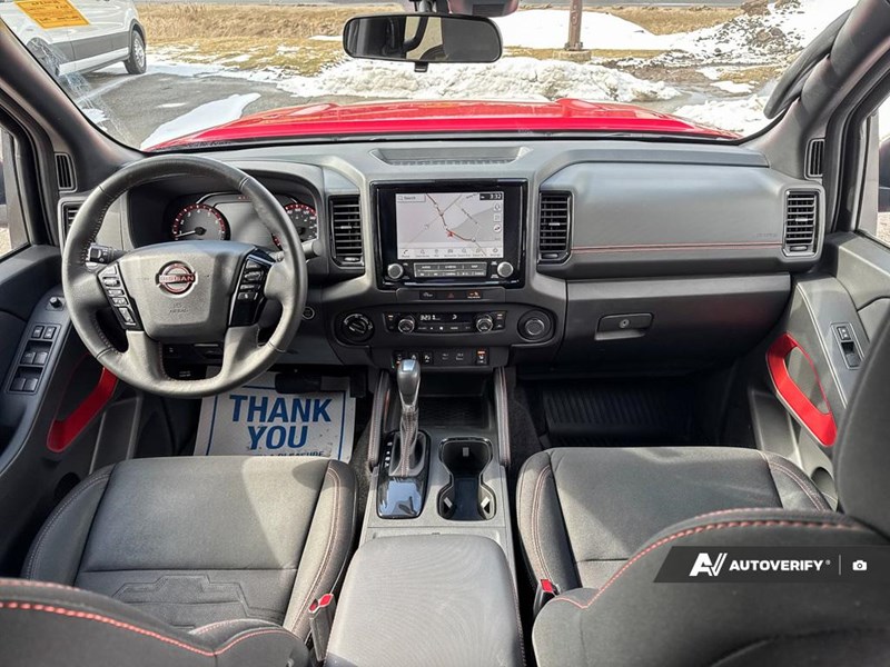 2023 Nissan Frontier Crew Cab PRO-4X Standard Bed 4x4