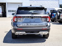 2026 Ford Explorer Active w/200A Pkg 4WD