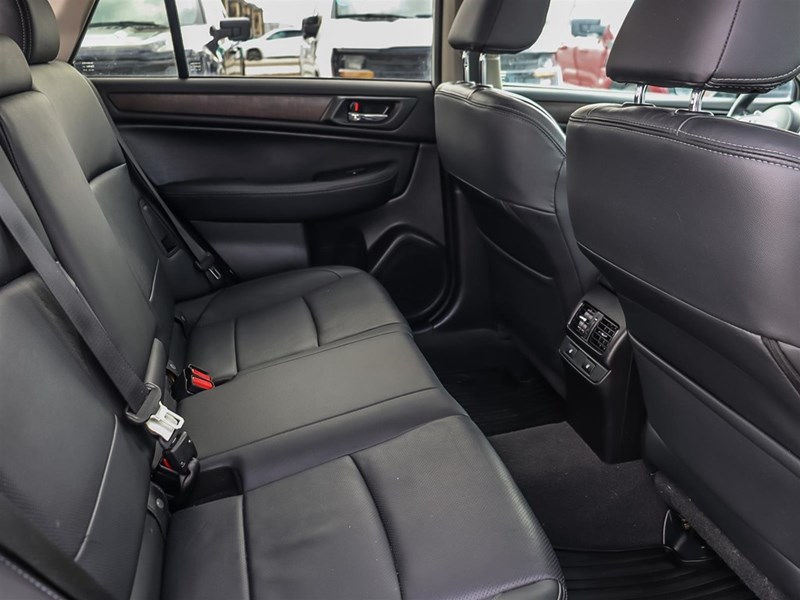 2015 Subaru Outback 5dr Wgn CVT 2.5i w/Limited Pkg