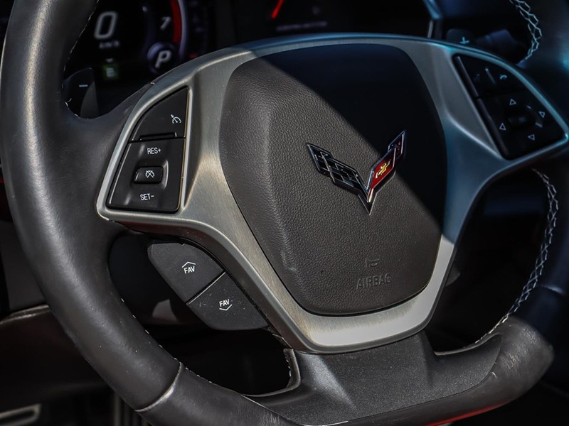 2016 Chevrolet Corvette 2dr Stingray Z51 Cpe w/1LT