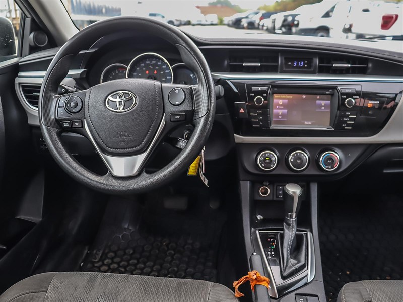2016 Toyota Corolla 4dr Sdn CVT LE