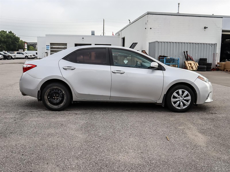 2016 Toyota Corolla 4dr Sdn CVT LE