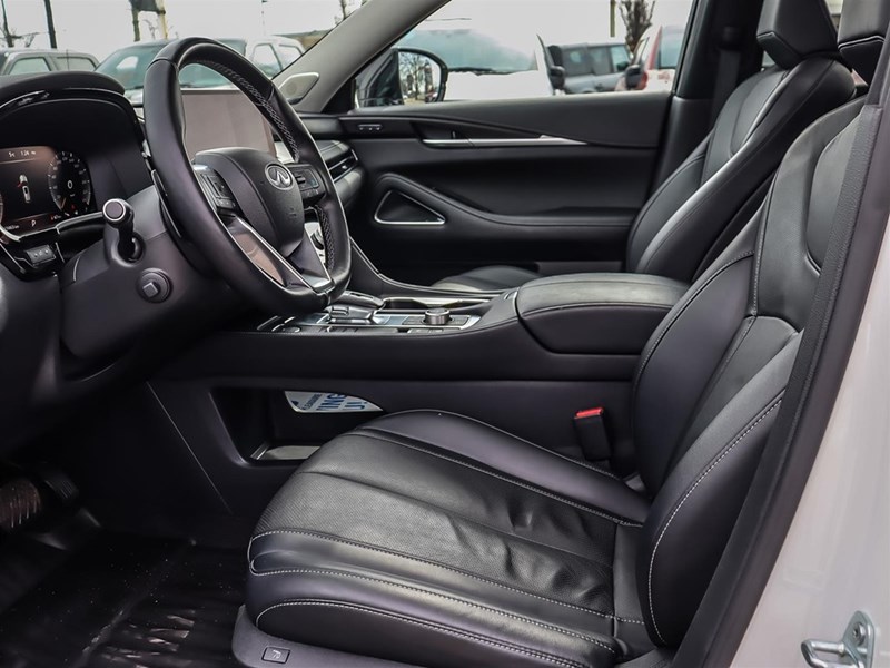 2023 INFINITI QX60 Sensory AWD