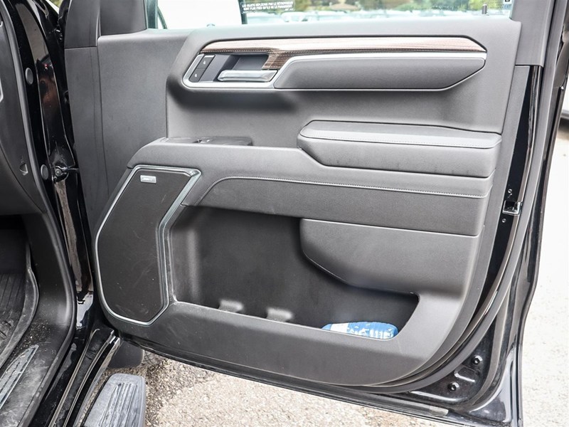 2025 Chevrolet Silverado 1500 4WD Crew Cab 147