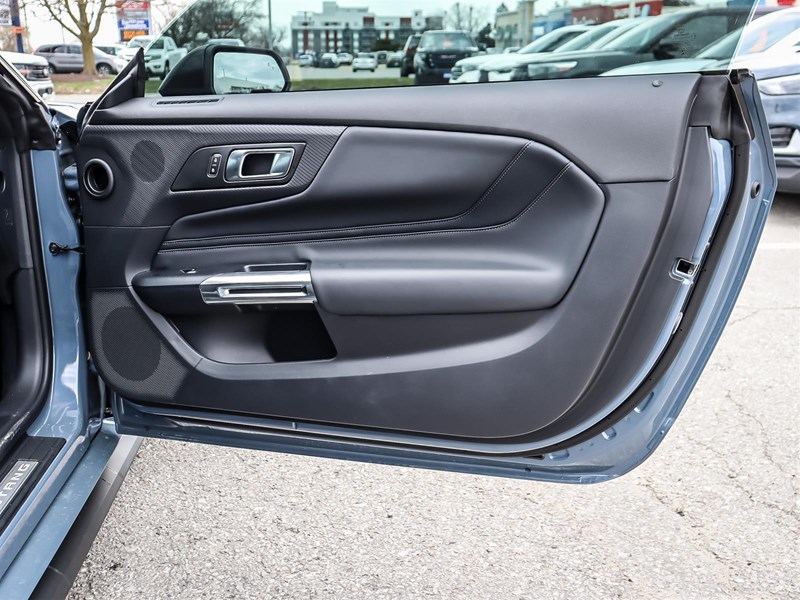 2025 Ford Mustang GT Premium Fastback