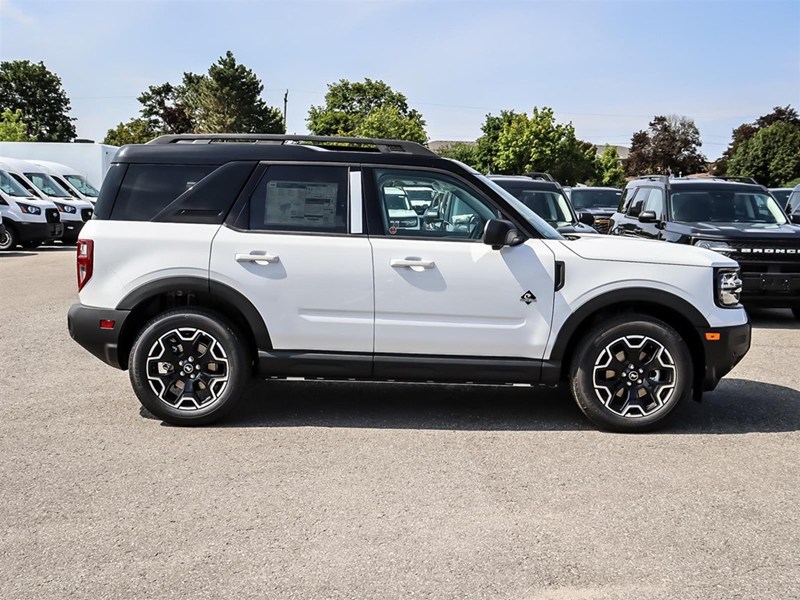 2026 Ford Bronco Sport Outer Banks 4x4