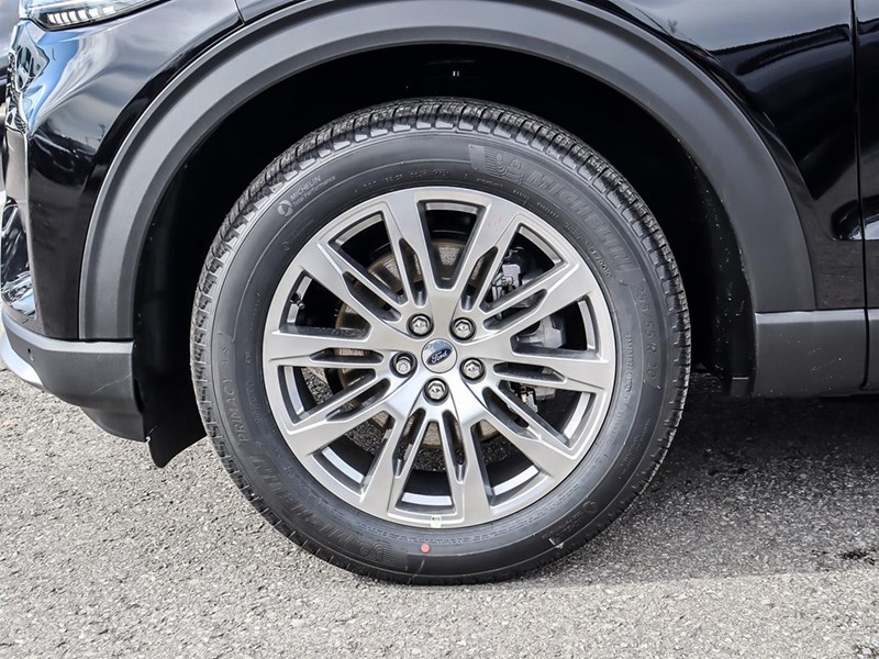 2026 Ford Explorer Platinum 4WD