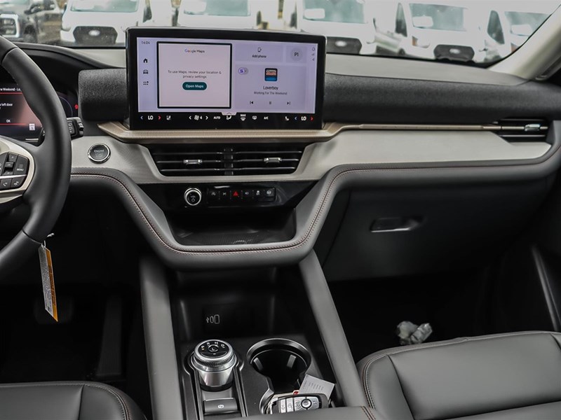 2026 Ford Explorer Active w/200A Pkg 4WD