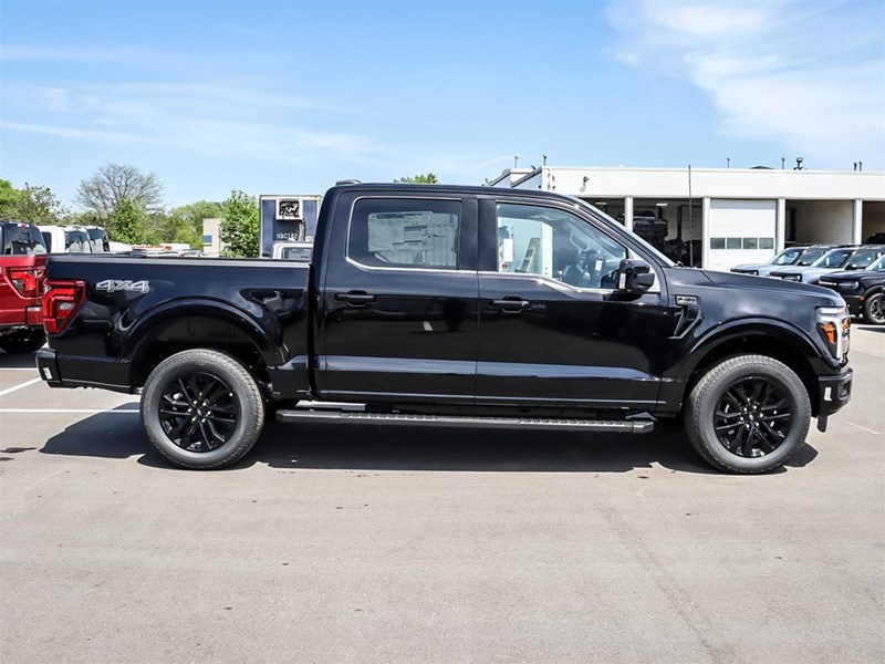 2026 Ford F-150 LARIAT 4WD SuperCrew 5.5' Box