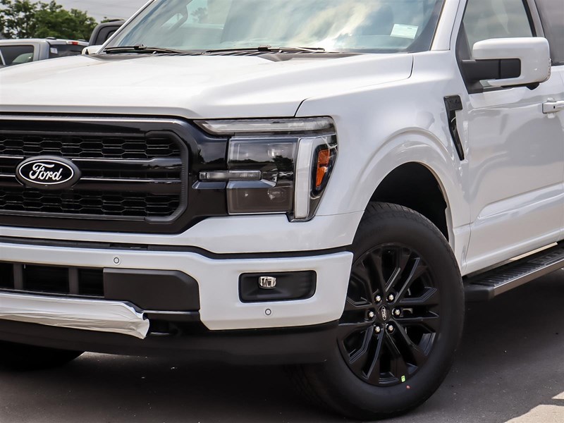 2026 Ford F-150 LARIAT 4WD SuperCrew 5.5' Box
