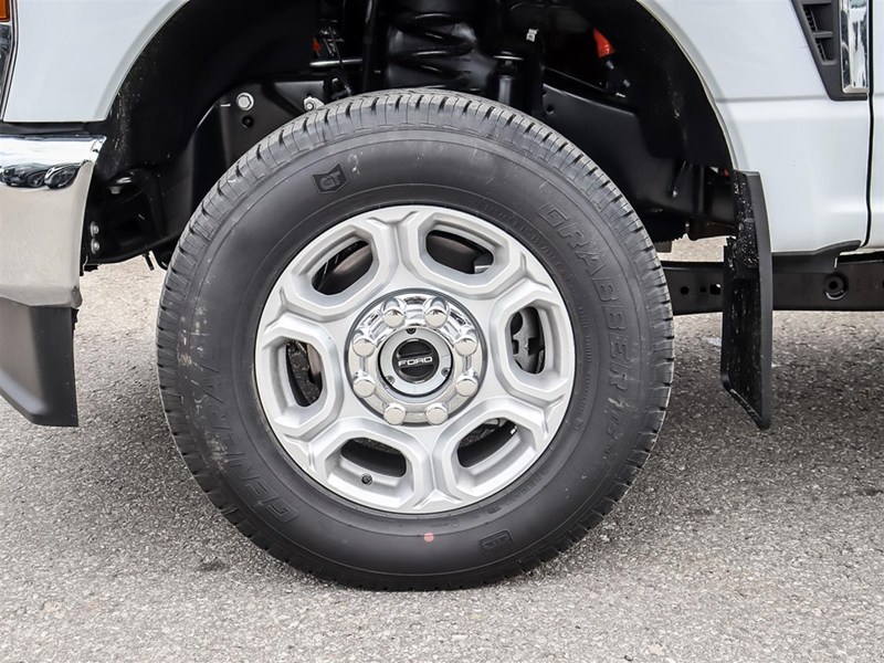 2026 Ford F-250 XLT 4WD SuperCab 8' Box