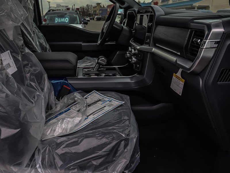 2026 Ford F-150 LARIAT 4WD SuperCrew 5.5' Box