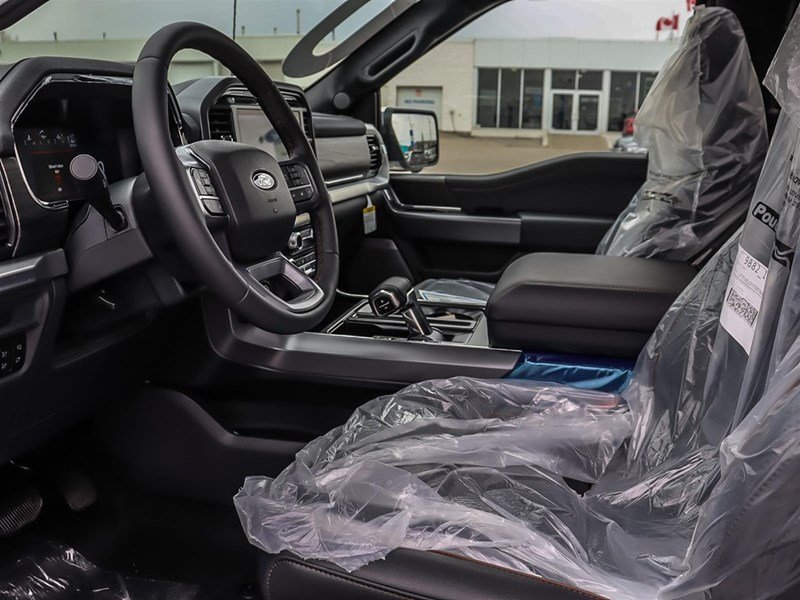 2026 Ford F-150 LARIAT 4WD SuperCrew 5.5' Box