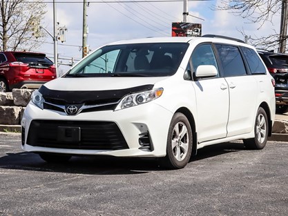 2020 Toyota Sienna LE 8-Passenger FWD